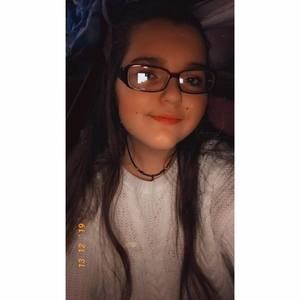 Meet your Posher, Emilia